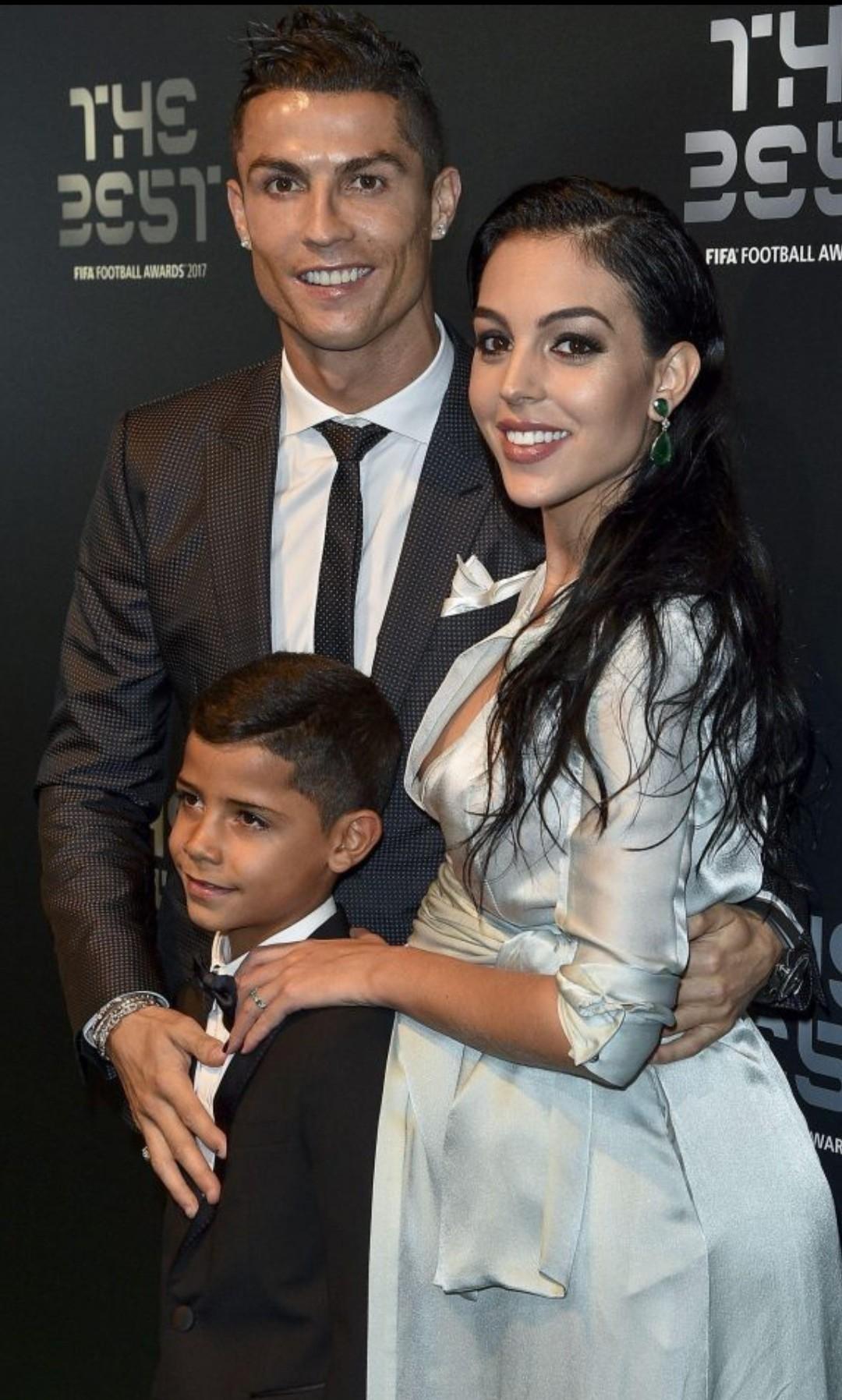 Georgina Rodriguez: From Spanish Model to Queen, Thanks to Cristiano Ronaldo's Child 10