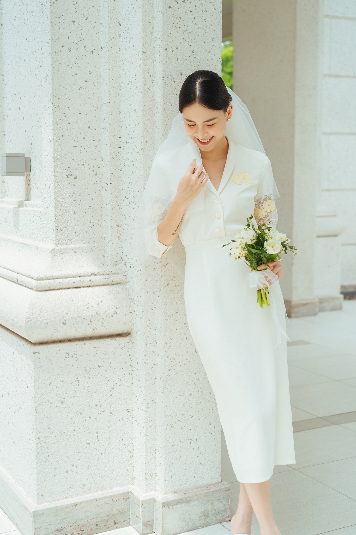 12 mẫu váy cưới màu trắng tinh khôi được ưa chuộng năm 2018 – quyennguyenvn