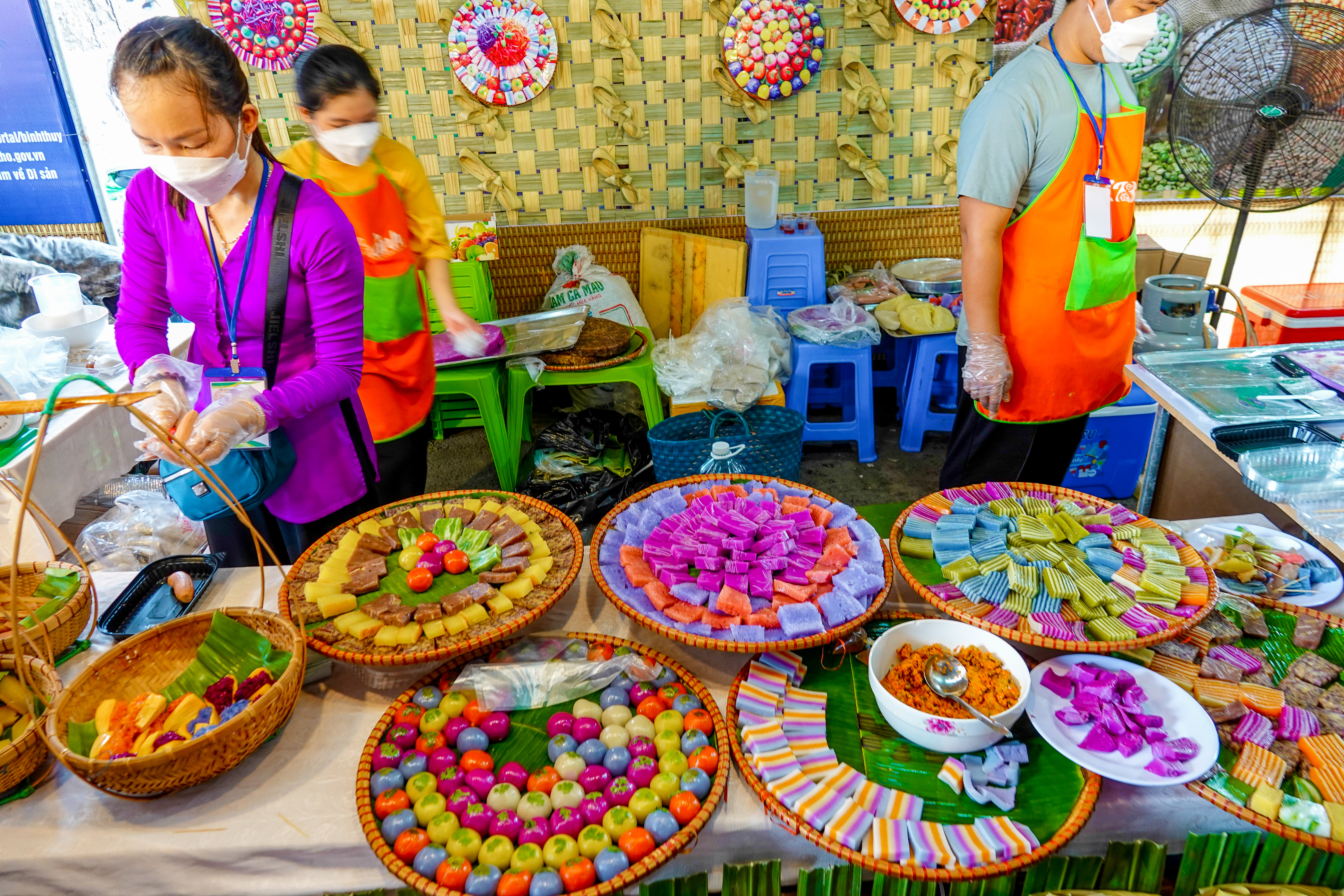 Ngắm những chiếc bánh đoạt giải vàng tại Lễ hội bánh dân gian Nam bộ