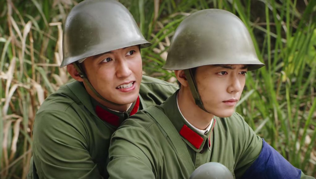 Phim ‘Quân đội Vương Bài’ xuyên tạc chiến tranh Việt Nam phát sóng, dân mạng phẫn nộ