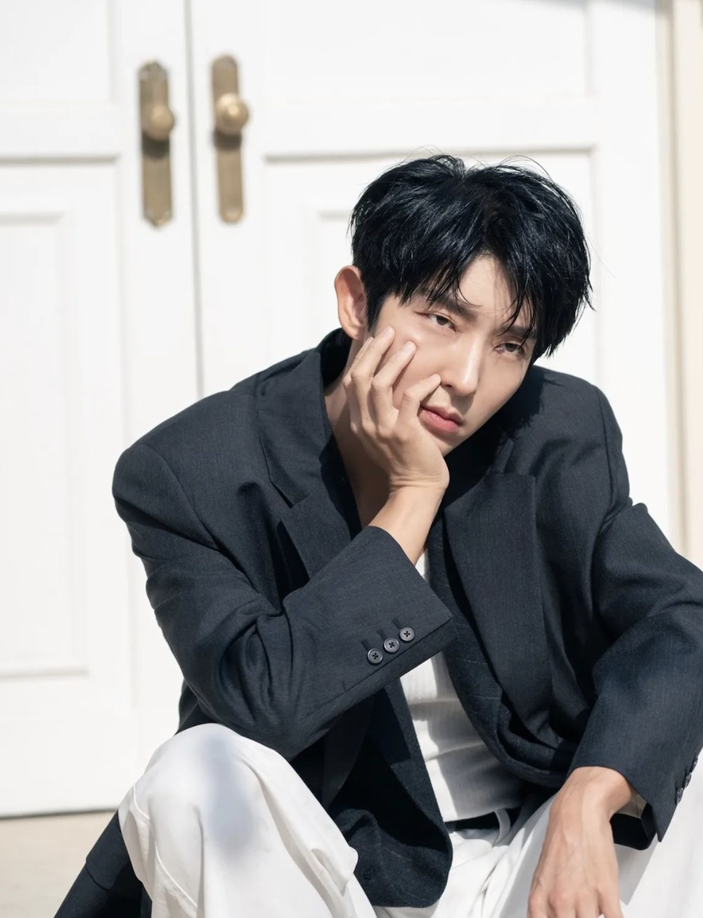 Mỹ nam Hàn đình đám Lee Joon Gi bất ngờ có mặt tại Việt Nam