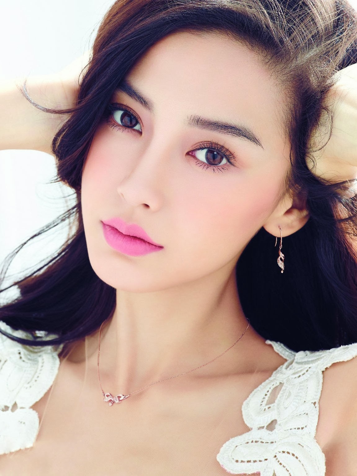 20140520-1152-angelababy-2013-harpers-bazaar-jewelry-2