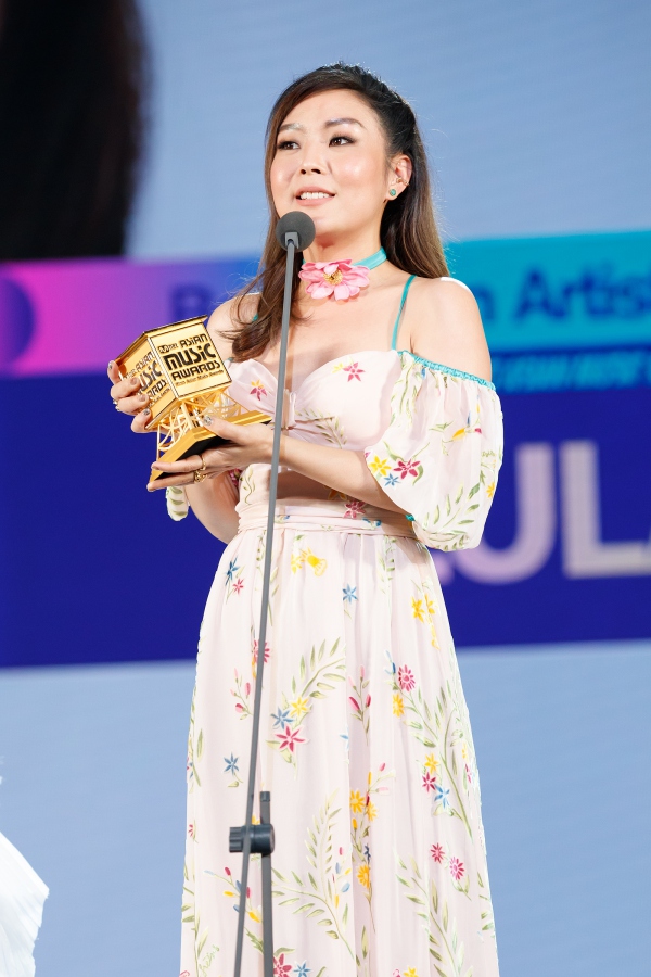 Best Asian Artist Thailand  Lula MAMA V 4