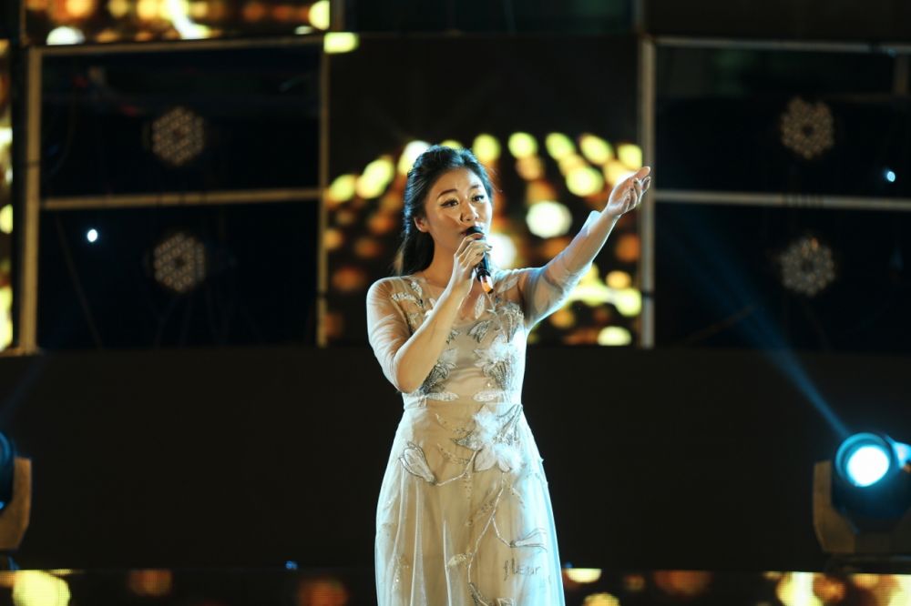 Dai nhac hoi IMC Van Mai Huong 6 1280x853