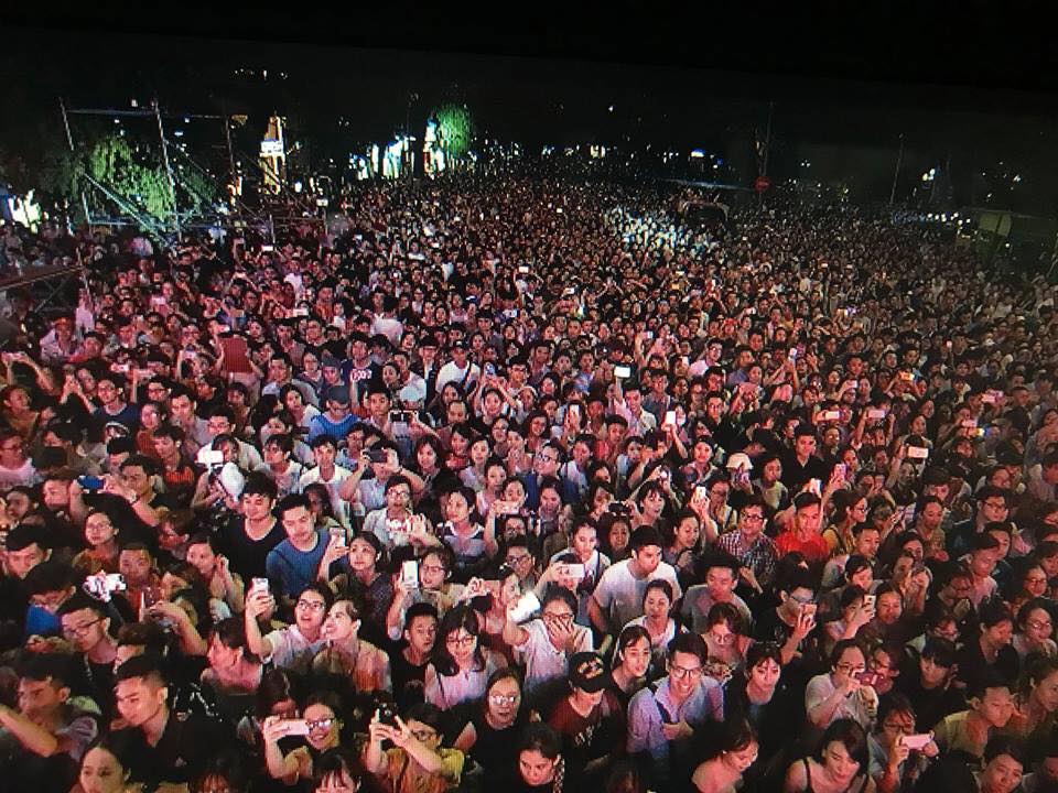 Khán giả Thủ đô "bùng nổ" cùng đại nhạc hội IMC2018