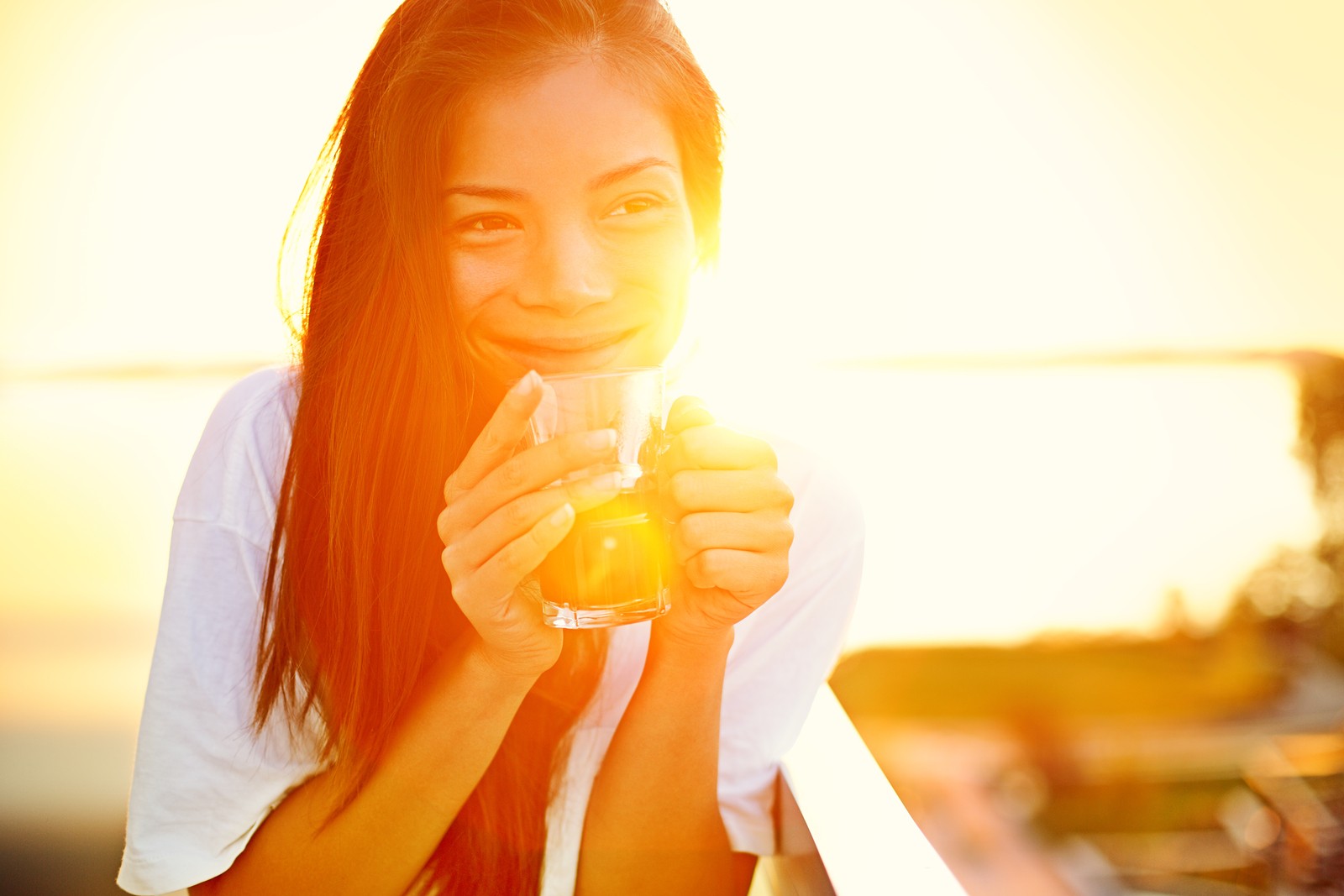 bigstock-Asian-woman-drinking-coffee-in-48689936