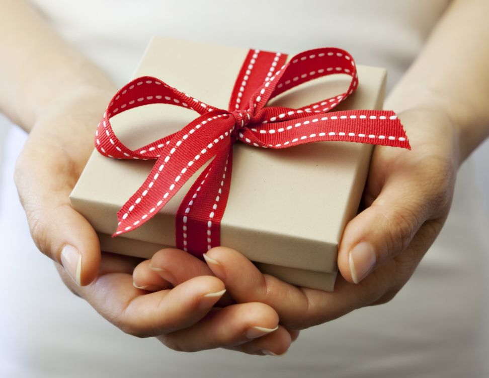give-one-gift-one-SSZ.jpg-4