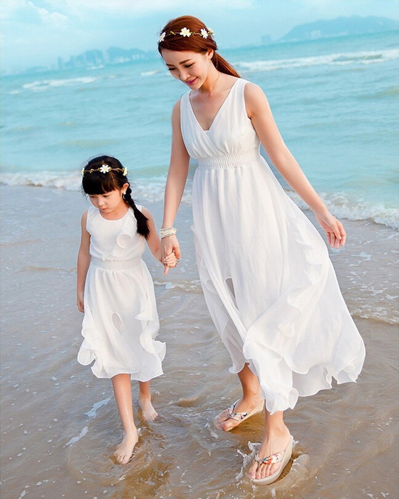 Fashion-Mom-And-Daughter-Lace-Beach-Dress-V-Neck-Swimsuits-Women-s-Swimwear-Mother-Daughter-Matching