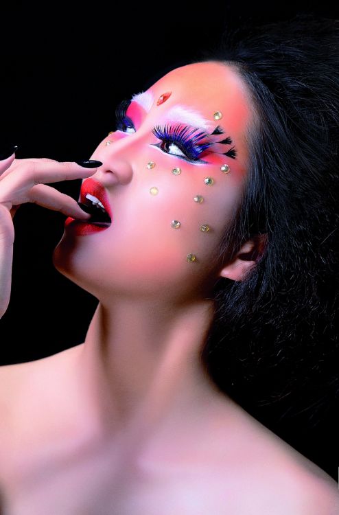 Make up1277
