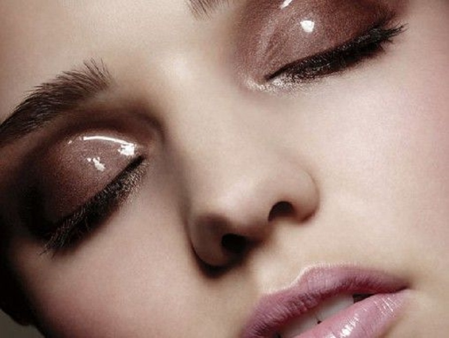 glossy-lids