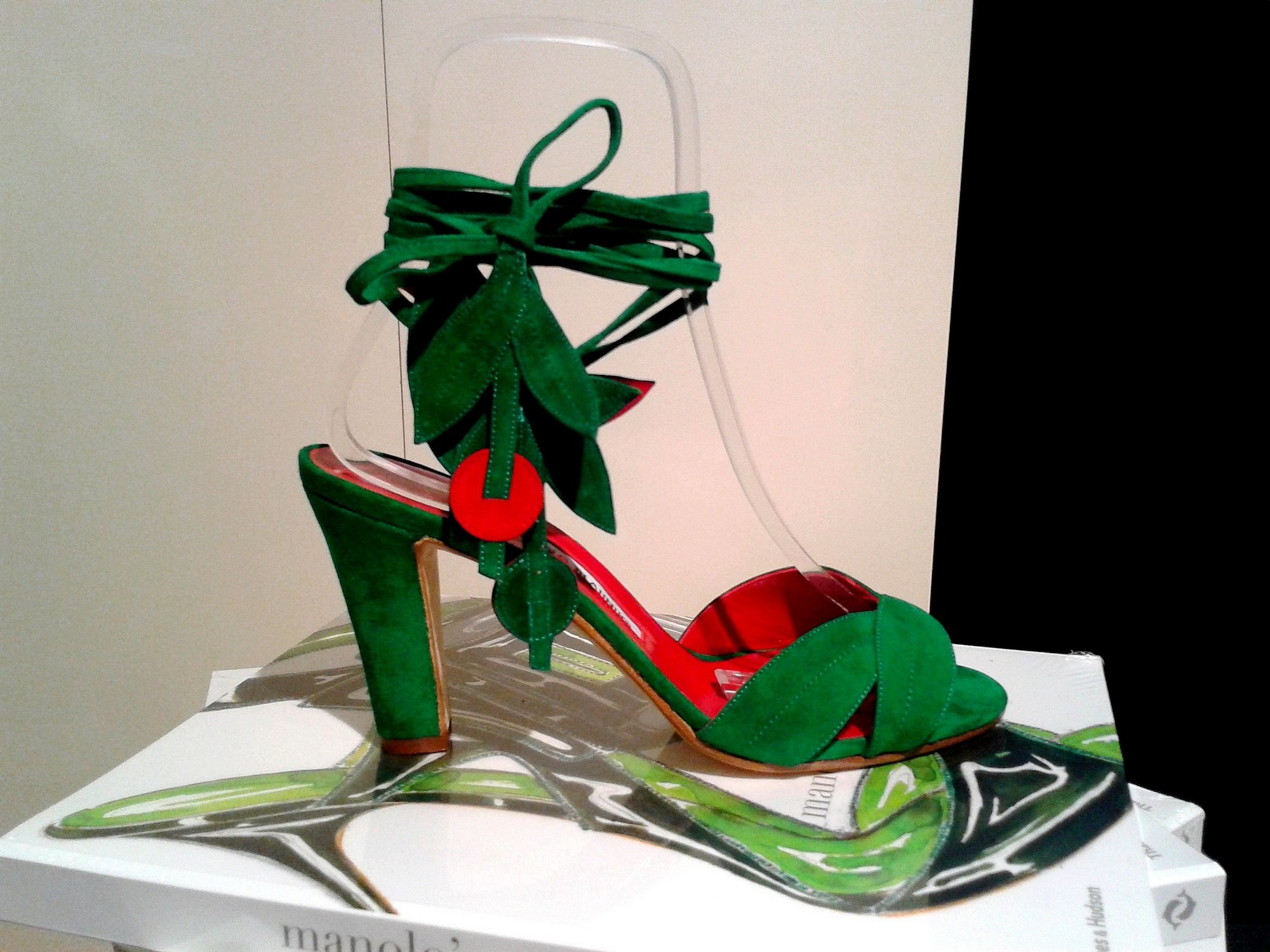 ôIvyö cherry shoe Manolo Blahnik for Ossi Clark 1971