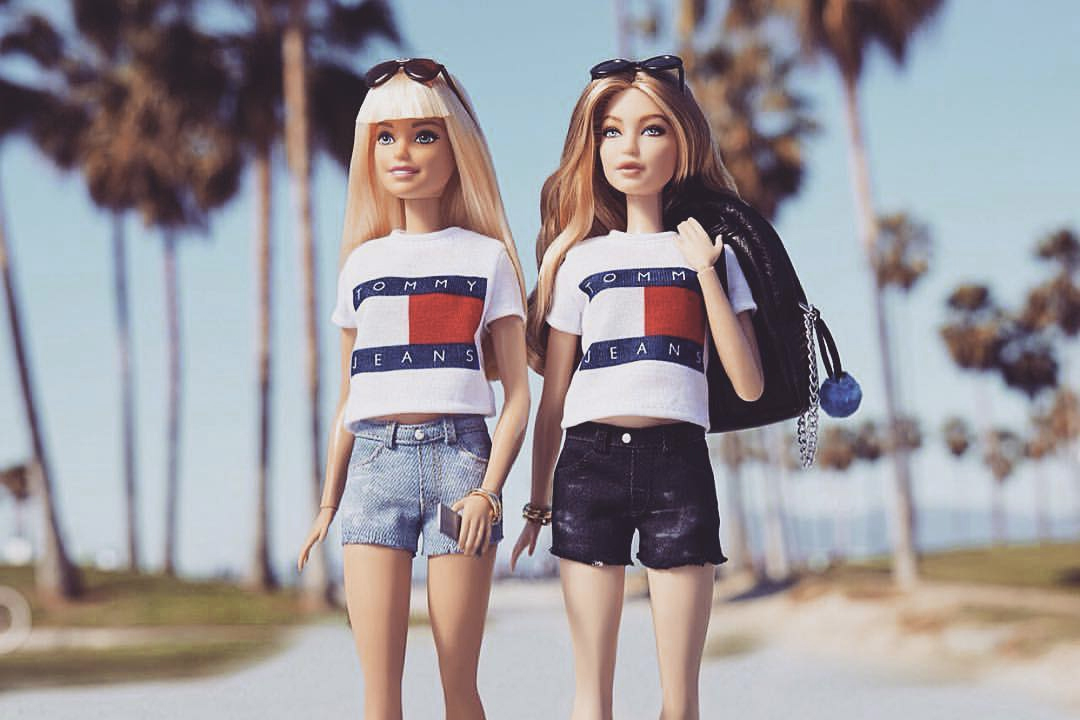 gigi-hadid-tommy-hilfiger-barbie-doll-01