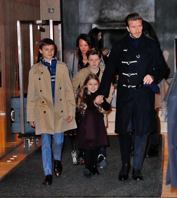 David-Beckham-and-his-children-head-to-see-Victorias-fashion-show-in-New-York-City