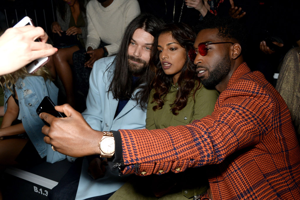 versus-london-fashion-week-fall-2017-front-row-14