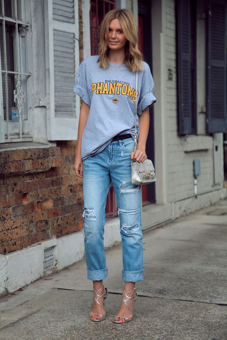 Oversized-Boyfriend-T-Shirts-13