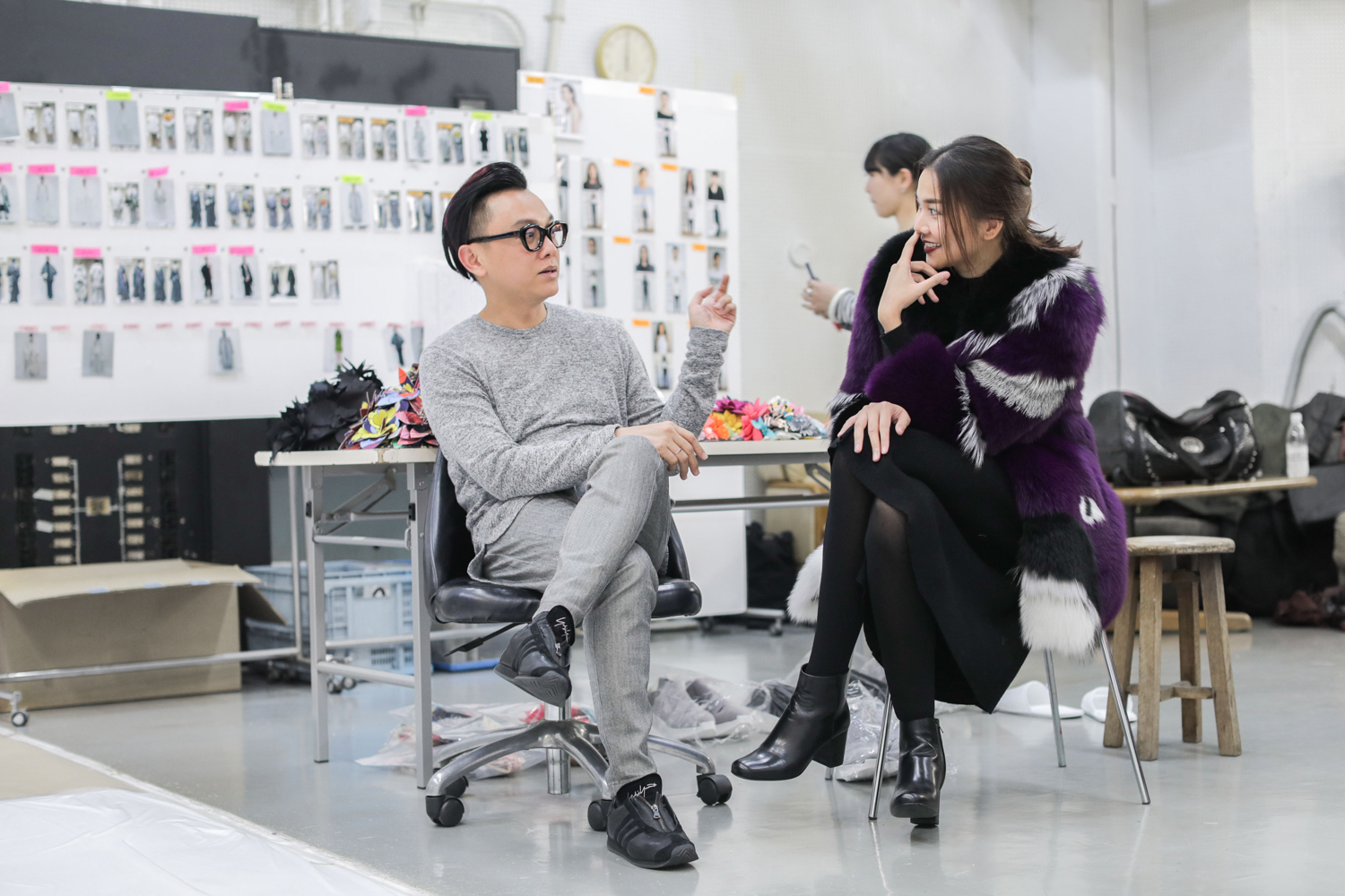 Người mẫu của Louis Vuitton, Armani trình diễn cho Nguyễn Công Trí