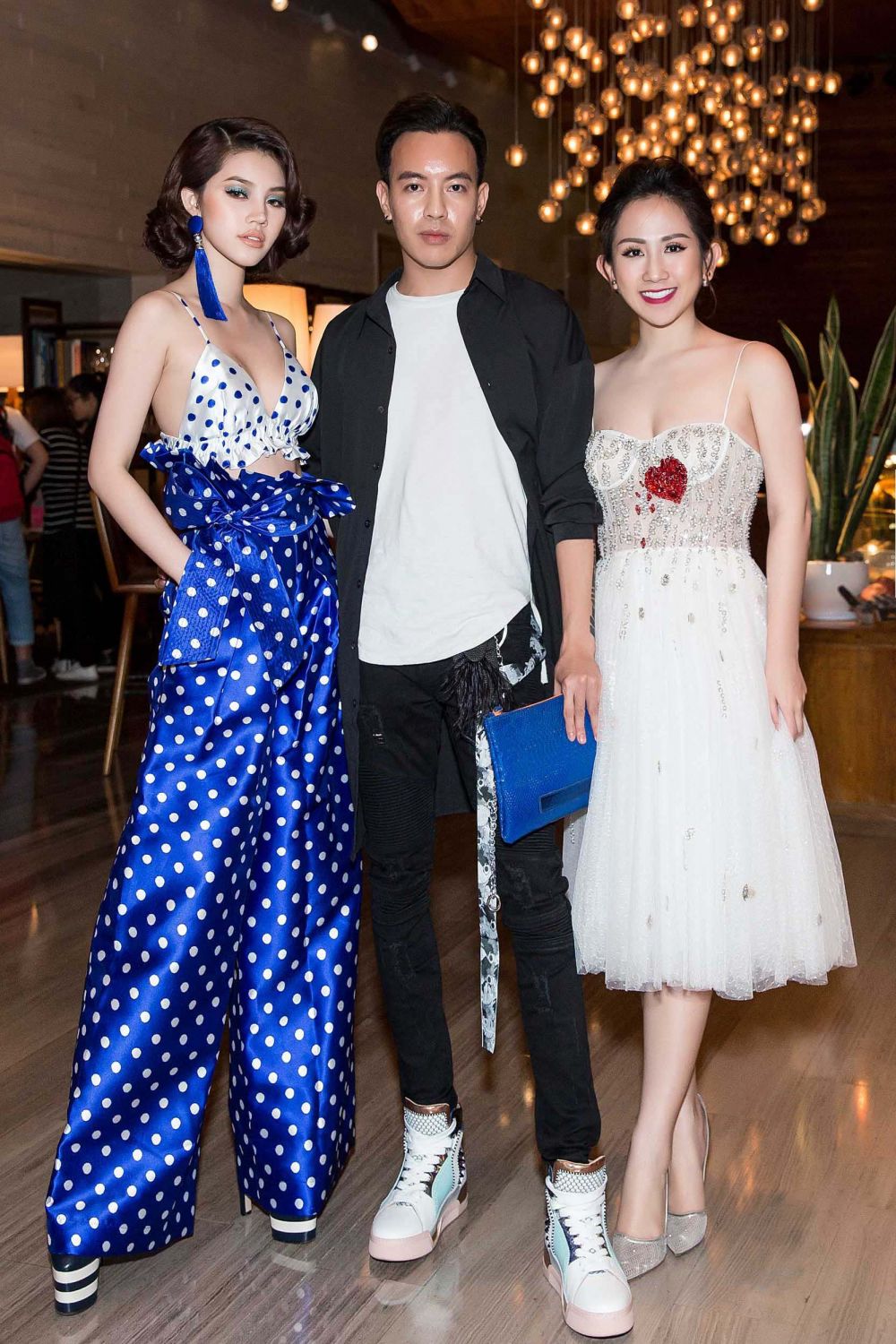 Tram Nguyen Jolie Nguyen Mach Huy Vietnam International Fashion Week 2017