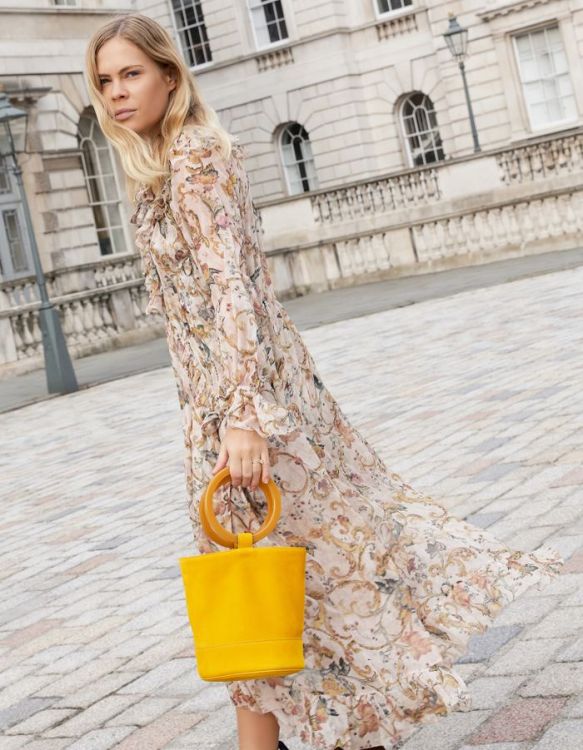 the-6-dress-trends-that-are-making-shoppers-giddy-this-spring-2732785.700x0c