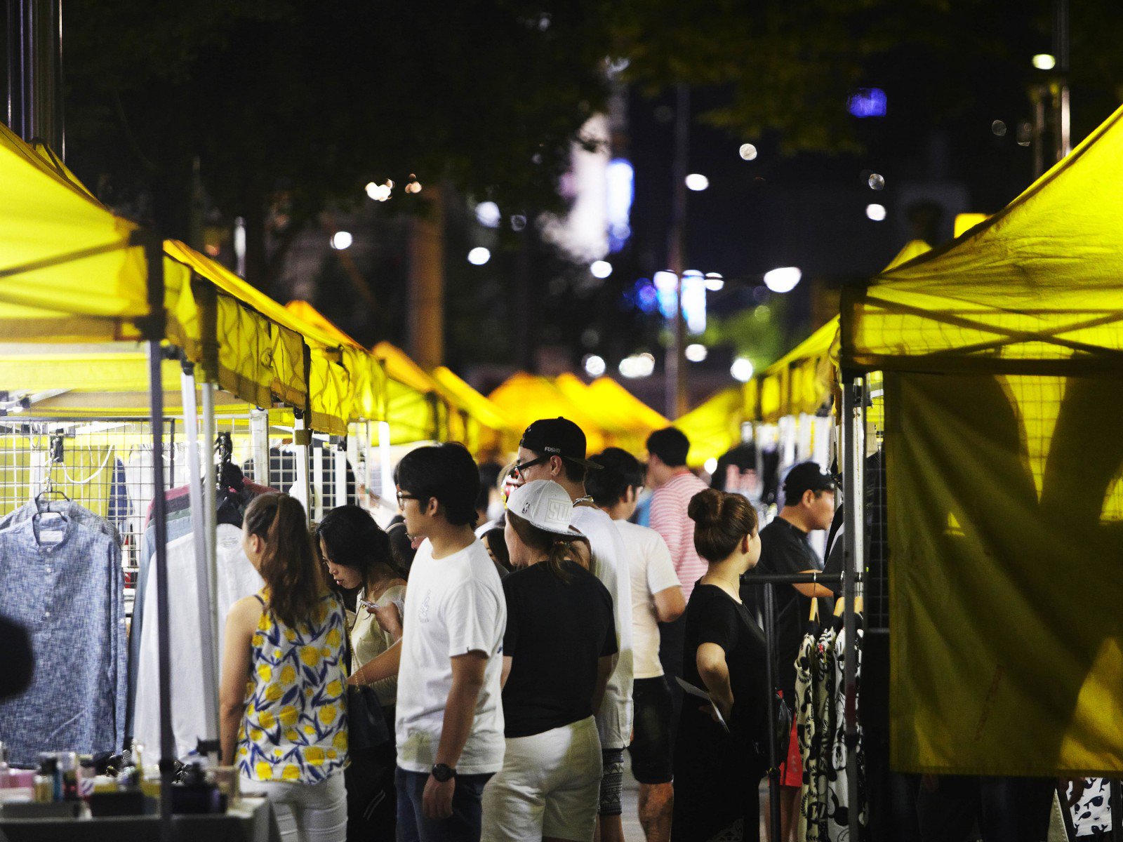 yellow-tent-night-market