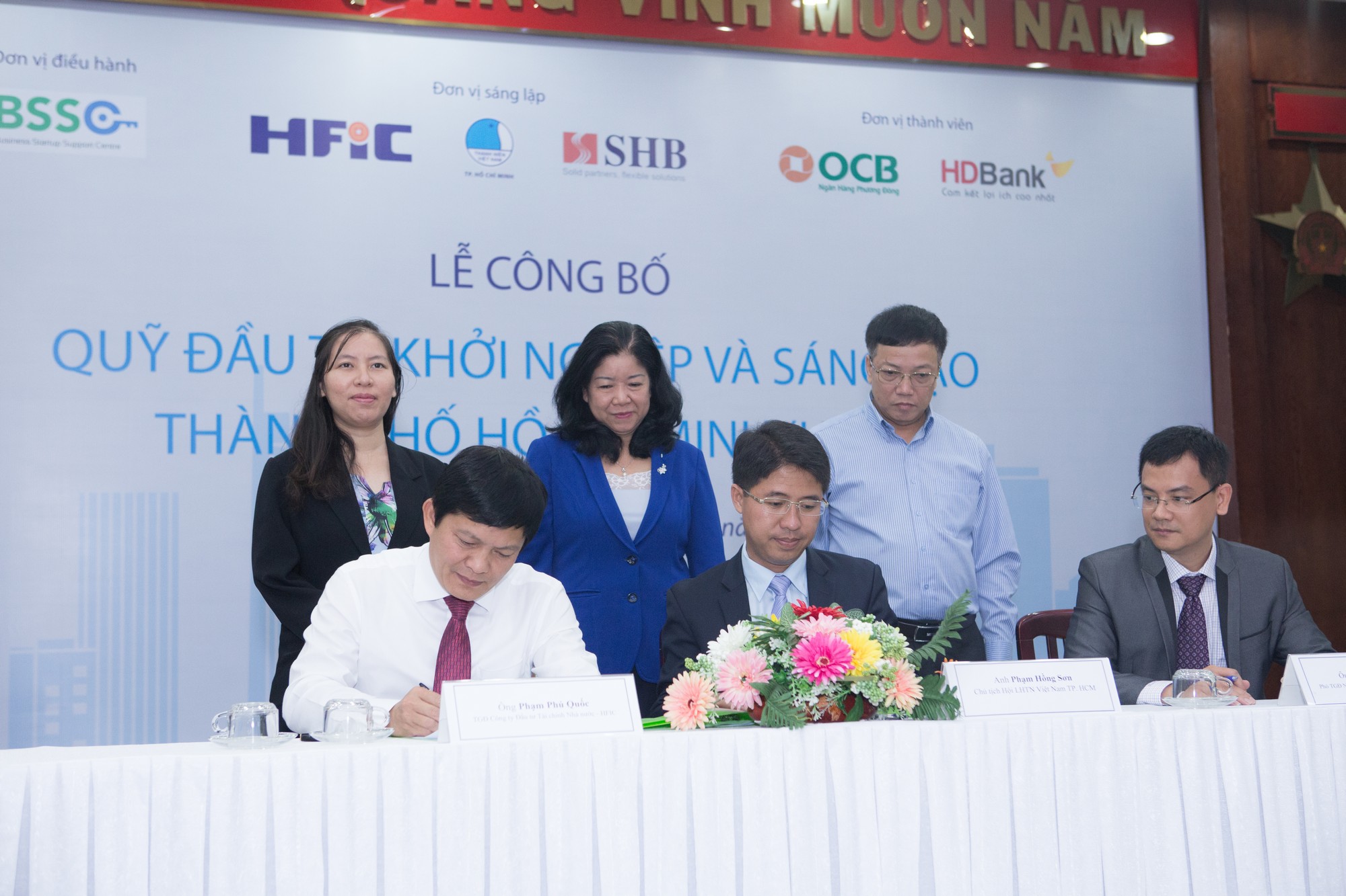 4. &Ocirc;ng Đinh Đức Quang