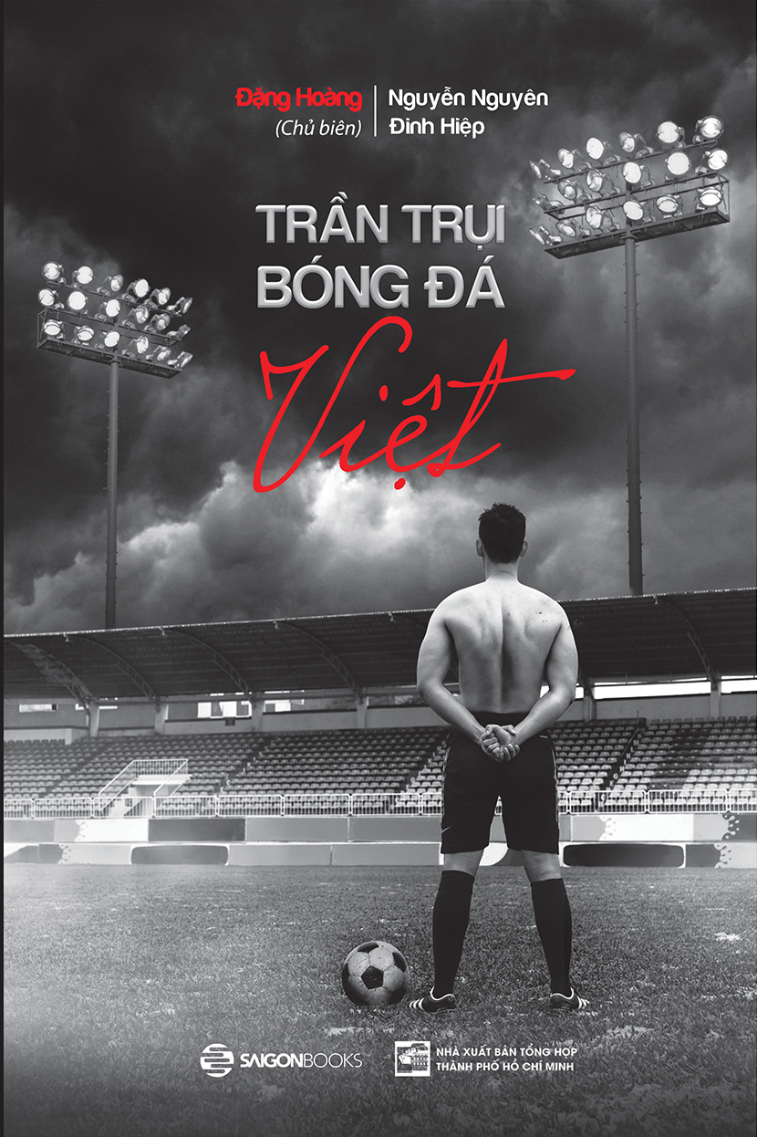 Tran trui bong da Viet 1