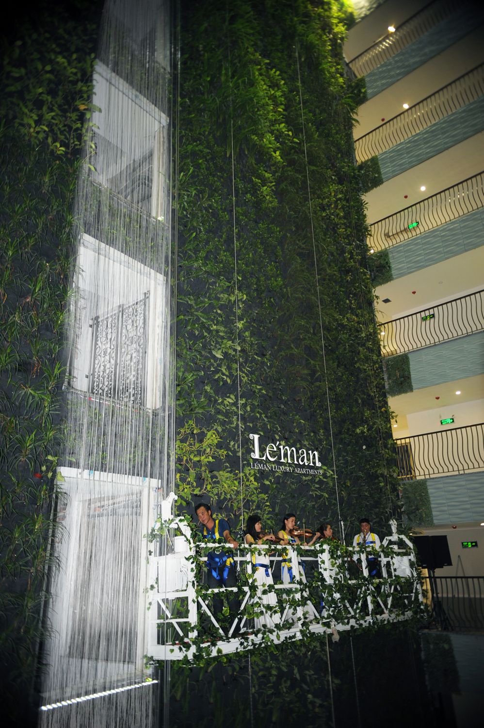 Chang 3 - Vuon treo khong lo