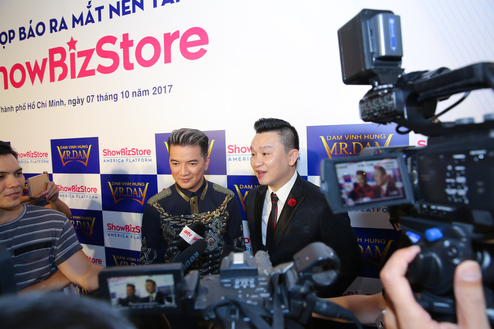 APP DAM VINH HUNG 60