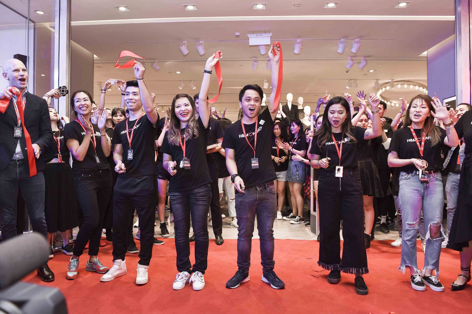 GiGy pht c t bpng kh&szlig;nh thanh c a hi u