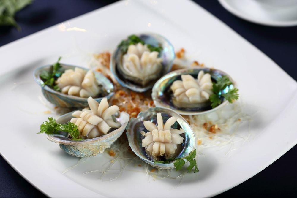 SheratonSaigon Li Bai Restaurant Abalone dish 2