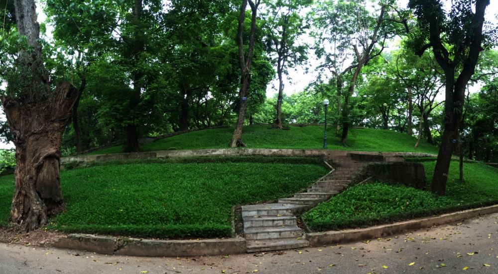 4. NUI NUNG. KHONG GIAN BIEU DIEN