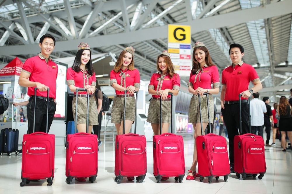 Vietjet cabin crew 1