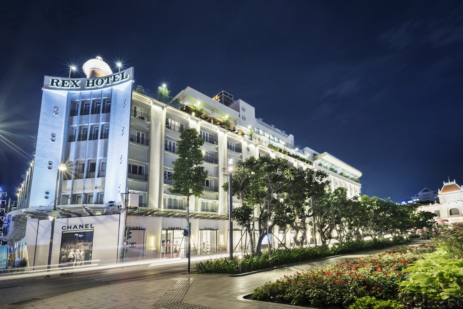 hinh 2 Rex Hotel Vietnam 5