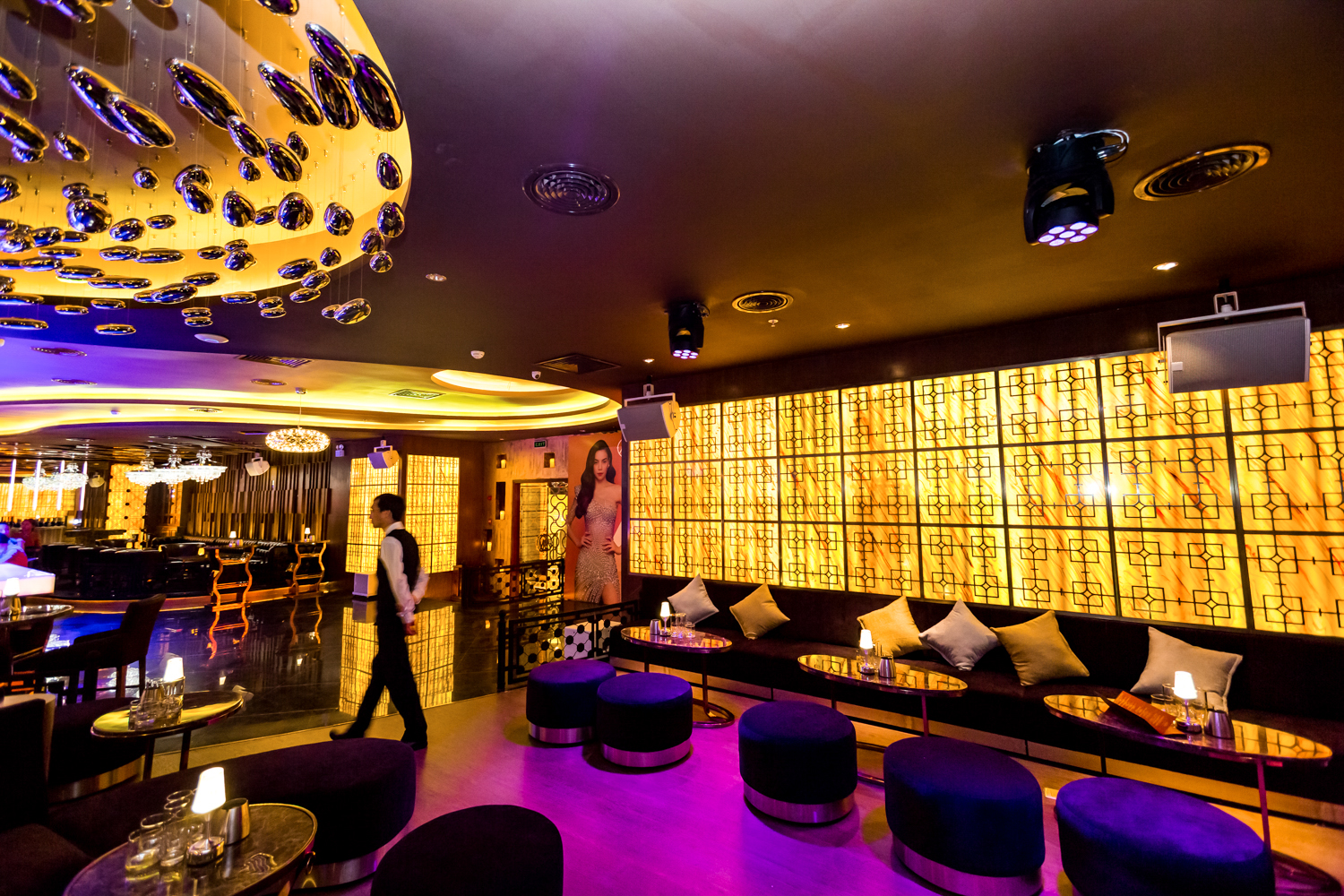 Khai trương Camelia Lounge