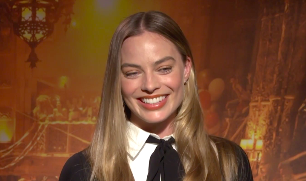 Sparks Fly On Screen Margot Robbie Reportedly Requested To Lock Lips With Brad Pitt Quynhe 