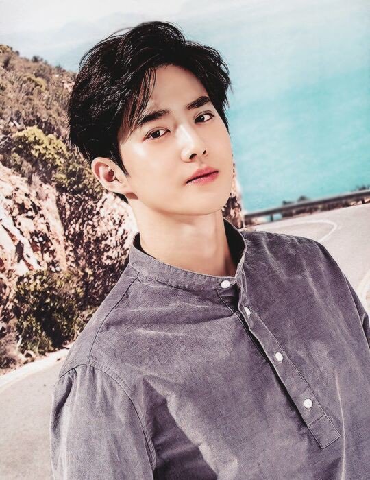 Suho xuất thân danh giá và có thu nhập khủng nhất EXO