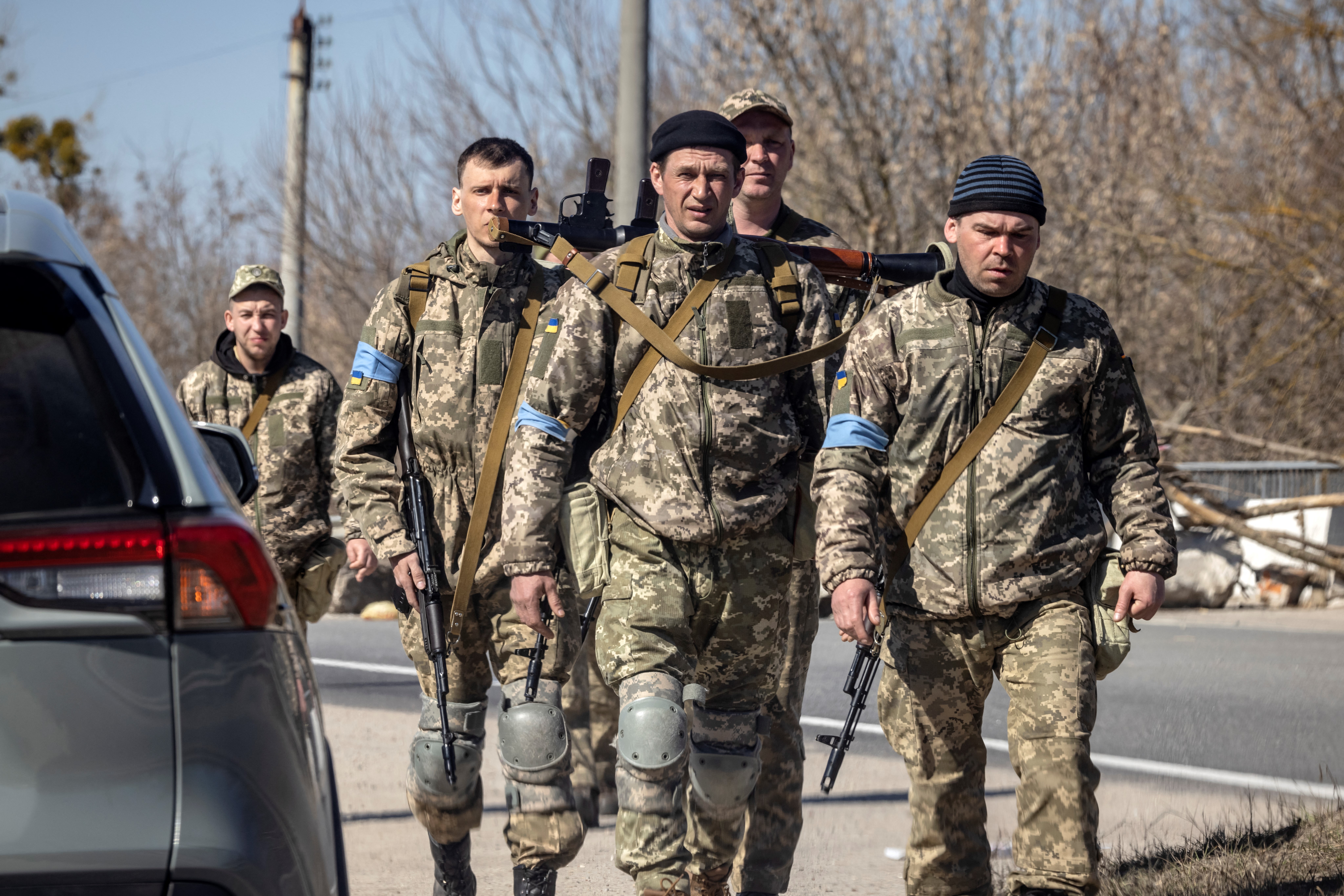 Chiến sự đến trưa : Nga cảnh báo NATO, pháo từ Ukraine nổ ở Nga