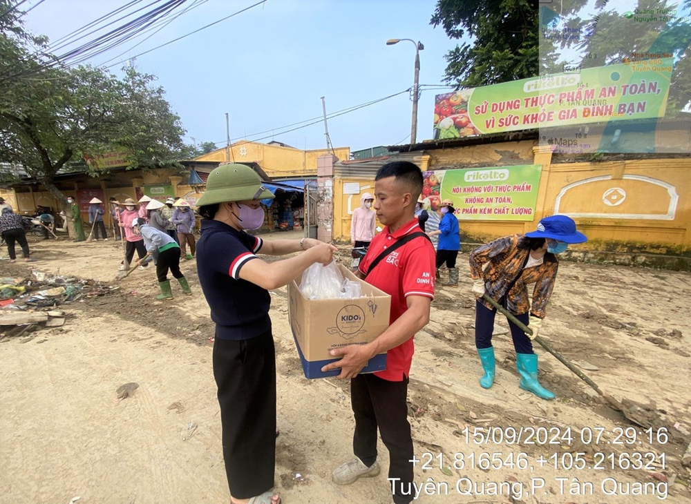 KIDO nối dài yêu thương cùng đồng bào vùng lũ, lan tỏa hơi ấm mùa trăng 2024- Ảnh 5.