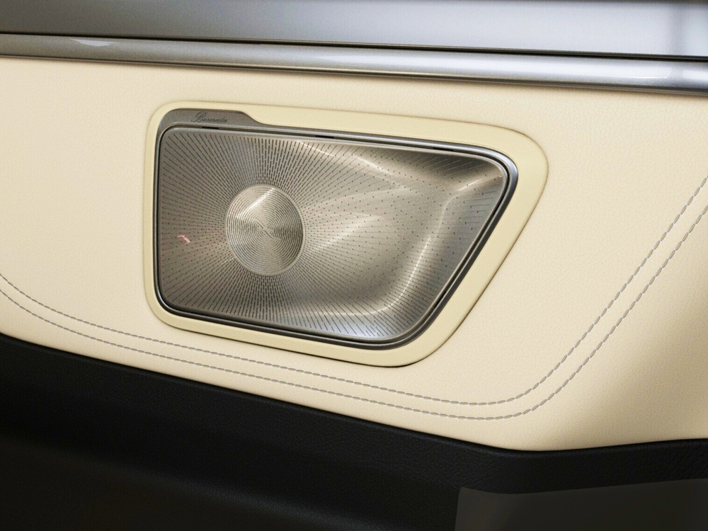 Mercedes - Benz V - Class thế hệ mới với thiết kế sang trọng v&agrave; tiện nghi vượt trội - Ảnh 10.