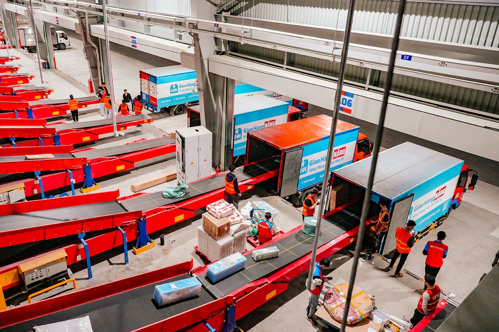 - Ảnh 4. - Ảnh 4.