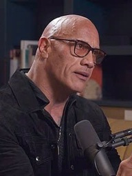 'The Rock' Dwayne Johnson vật lộn với bệnh tật nhiều năm nay