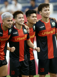 CLB Ninh Bình đổi tên, thay HLV nội bằng ‘tướng’ ngoại: Đua vô địch V-League ngay từ bây giờ!