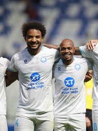 HLV Nam Định bất ngờ tiết lộ tình trạng mới nhất của Xuân Son, quyết thắng đối thủ Singapore tại Thiên Trường