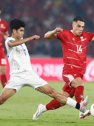 Báo Thái Lan không trách đội nhà dù thua Indonesia, bất ngờ ca ngợi HLV Hudson