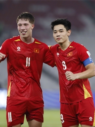 Đình Bắc bị treo giò trận gặp UAE và Hàn Quốc tại Asian Cup: HLV Kim đau đầu tìm phương án B