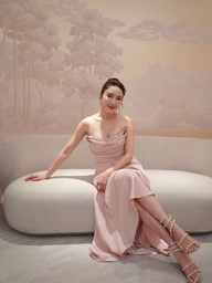 Cuộc sống hiện tại của phu nhân hào môn Lê Tư sau khi giải nghệ