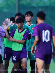 Độc lạ nhân sự U.19 Việt Nam, thủ môn Việt kiều cao gần 2 m và tiền đạo Việt kiều Croatia