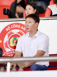 Quyết định bất ngờ của HLV Kim Sang-sik
