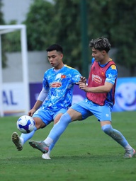 Sao trẻ U.23 Việt Nam nhận xét thẳng về đồng đội Việt kiều Antonio Moric