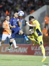 Nguyễn Filip 'xuất thần', CLB CAHN thắng hú vía Đà Nẵng: Ngôi đầu vững như bàn thạch còn HAGL ở đâu?