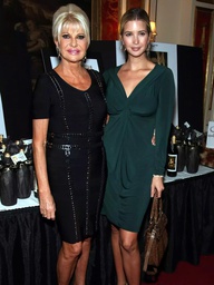 Ivanka Trump bật khóc nức nở khi kể về cái chết của mẹ ruột